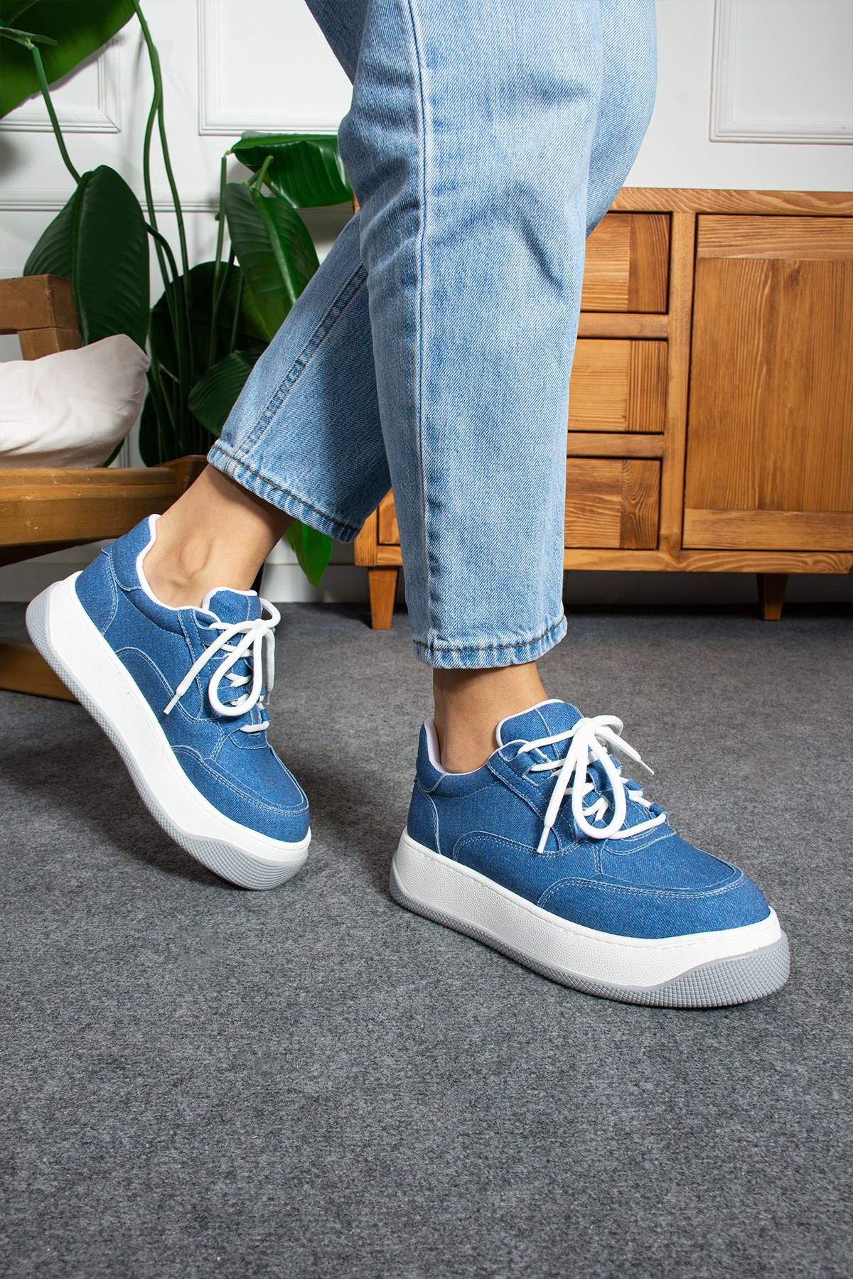 ( REF 18 ) حذاء مستورد من تركيا