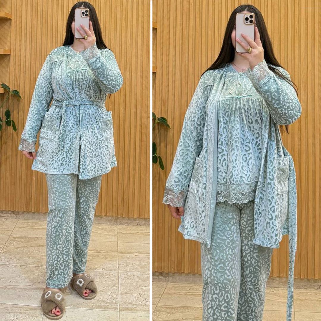 ( REF 25 ) بيجامة